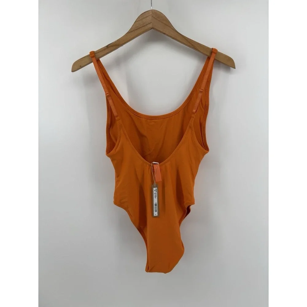 NWT SKIMS Signature Swim Scoop Neck One Piece Swimsuit Sz L Tangerine